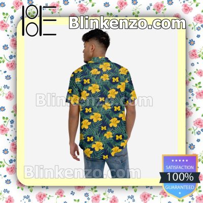 Michigan Wolverines Hibiscus Short Sleeve Shirts a