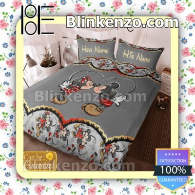 Personalized Mickey Kiss Minnie You And Me We Got This Grey Queen King Quilt Blanket Set c