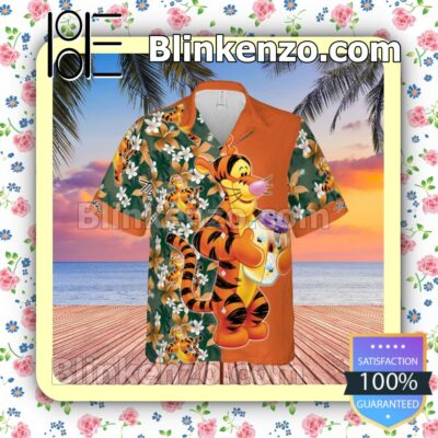 Tigger Winnie The Pooh Disney Cartoon Graphics Floral Pattern Orange Summer Hawaiian Shirt, Mens Shorts