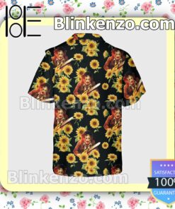 Leatherface Holding A Chainsaw And Sunflower Halloween Short Sleeve Shirts a