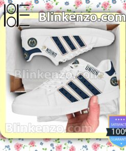 Philadelphia Union Logo Print Low Top Shoes a