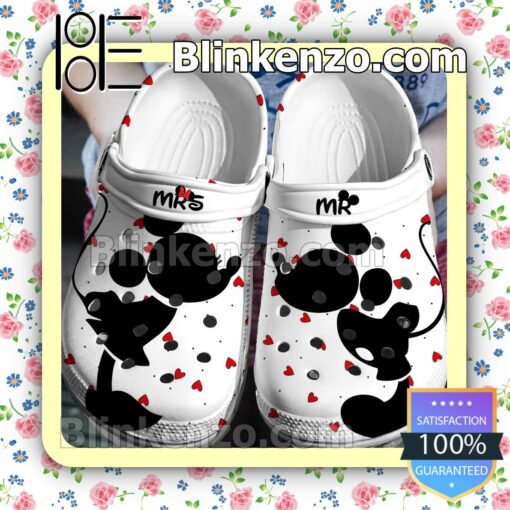 Mickey And Minnie Kiss Silhouette Halloween Clogs