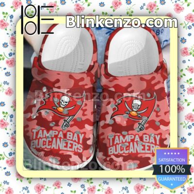 Tampa Bay Buccaneers Red Camouflage Clogs