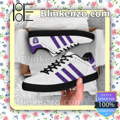 Stonehill College Logo Low Top Shoes a