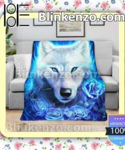Fantastic Wolf Blue Roses Fan Quilt